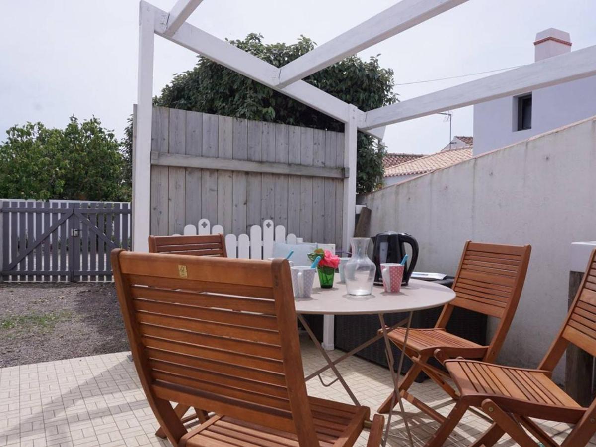Maison De Plain-Pied Avec Cour, Proche Plage Et Commerces - 4 Couchages, Noirmoutier-En-L'Ile - Fr-1-224B-675 Exterior foto